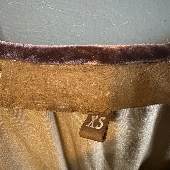 Double D Ranch Brown Velvet Blouse with Turquoise Embroidery - Picture 5 of 8